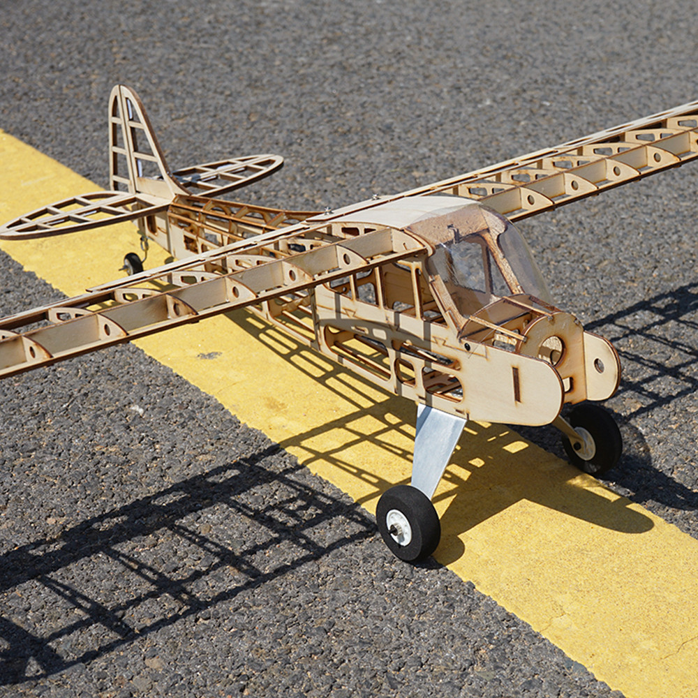 Diy Electronics India - RealHawk J3 Cub 1010mm Zestaw Modelu